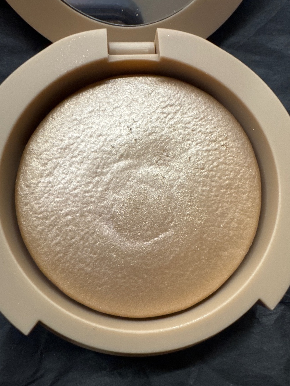 kylie winter rose highlighter